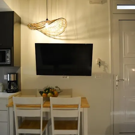 Blue Pearl Luxury Apartment