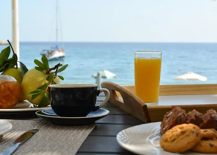 Blue Pearl Luxury アパート ハラキ